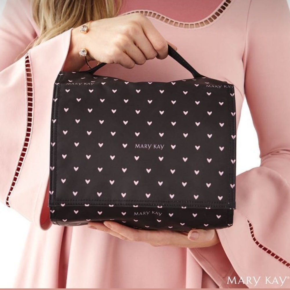 NWT Mary Kay® Black Pink Hearts Travel Cosmetic Bag Removable Clear Compartments